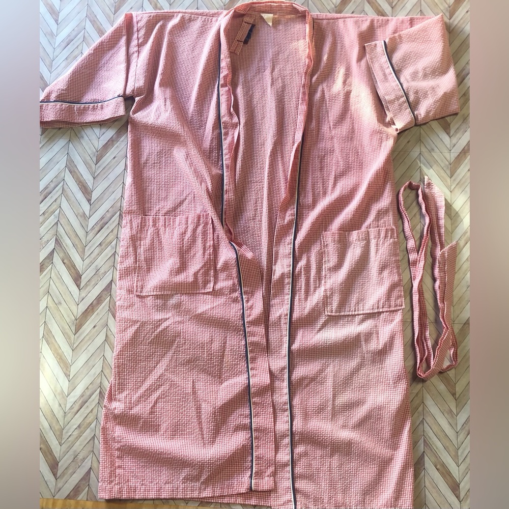 VTG JC Penney The Mens Shop Contemporary Short Sleeve Robe. One Size. Loose Tag.